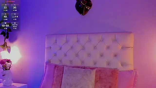 Hannah Jonhson online show from 3, 3, 2025