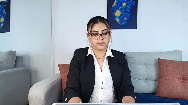 MeganCrow online show from 5, 10, 2025