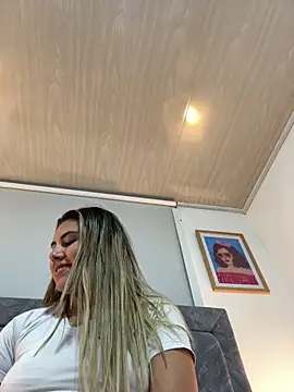 MeganCrow online show from 20, 2, 2026