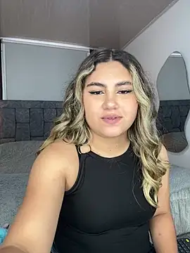 MeganCrow online show from 24, 7, 2026