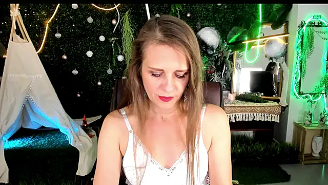 EmiliaBedy online show from 21, 6, 2026