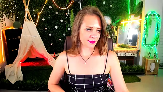 EmiliaBedy online show from 6, 7, 2026