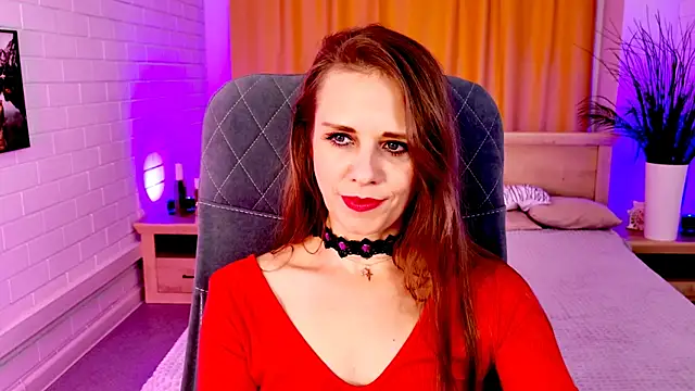 EmiliaBedy online show from 14, 7, 2026