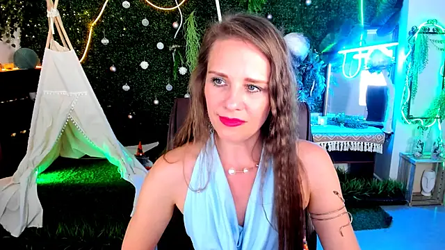 EmiliaBedy online show from 20, 7, 2026