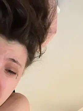 bunnythetailor online show from 8, 3, 2026