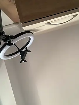 bunnythetailor online show from 28, 4, 2026