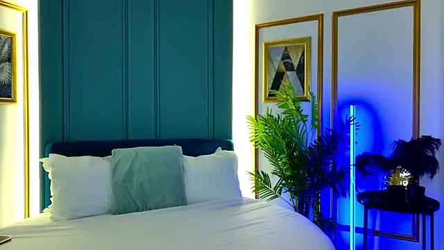 AylaPearl online show from 17, 10, 2025