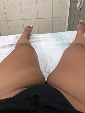 indiazinha69  online show from 20, 5, 2026