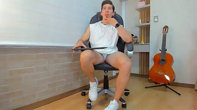 Tombarden online show from 13, 3, 2026