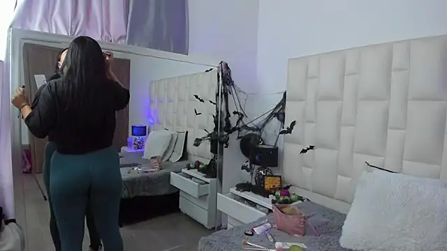 Ariana rouse online show from 27, 10, 2025