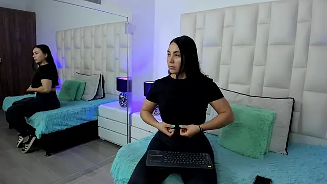 Snapshot of Ariana_rouse chatting on 22, 5, 2026 Ariana rouse online show from 22, 5, 2026
