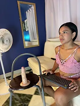 Snapshot of HeatherCobs chatting on 24, 2, 2025 HeatherCobs online show from 24, 2, 2025