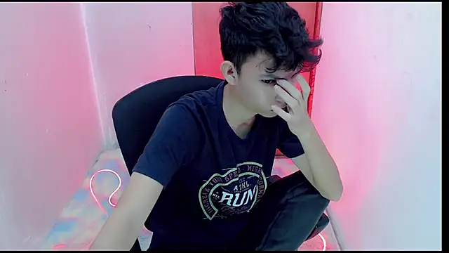 Alexxx lov online show from 1, 2, 2025