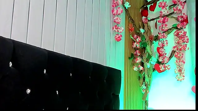 vicky  skinny 1 online show from 19, 2, 2025