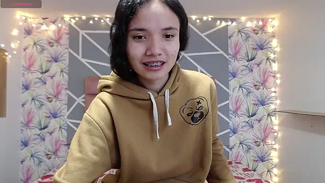 AmbarVanucci online show from 14, 11, 2025