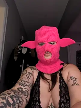 Snapshot of goblingirl888 chatting on 12, 9, 2025 goblingirl888 online show from 12, 9, 2025