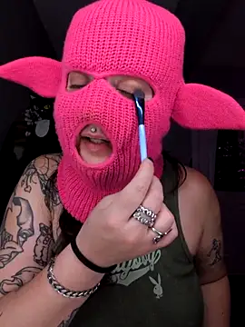 Snapshot of goblingirl888 chatting on 13, 9, 2025 goblingirl888 online show from 13, 9, 2025