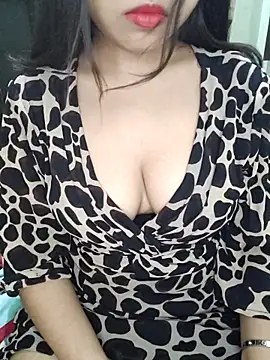 JANVI MISHRA1 online show from 5, 5, 2026