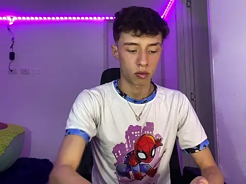 Snapshot of Juanmres chatting on 13, 9, 2025 Juanmres online show from 13, 9, 2025