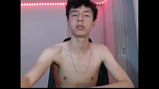 Snapshot of Juanmres chatting on 31, 10, 2025 Juanmres online show from 31, 10, 2025