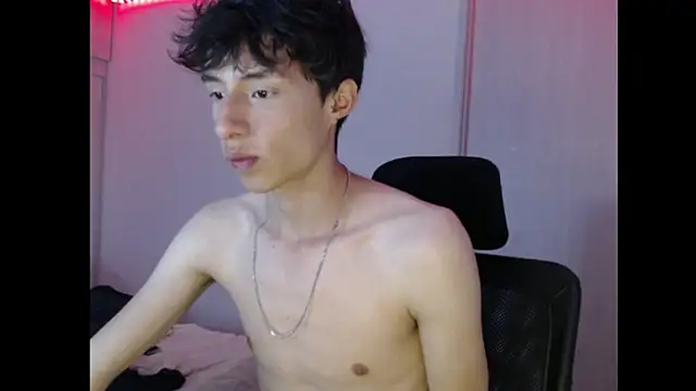 Snapshot of Juanmres chatting on 7, 11, 2025 Juanmres online show from 7, 11, 2025