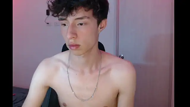 Snapshot of Juanmres chatting on 10, 11, 2025 Juanmres online show from 10, 11, 2025