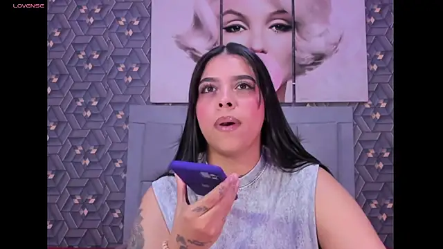 Emily rivera78 online show from 22, 4, 2026