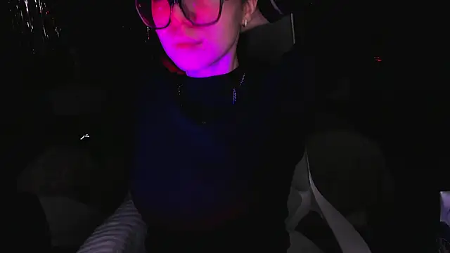 Alikka Shykitty online show from 9, 3, 2025