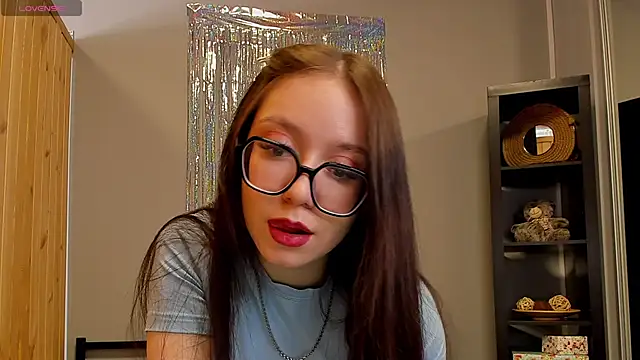 Alikka Shykitty online show from 21, 3, 2025