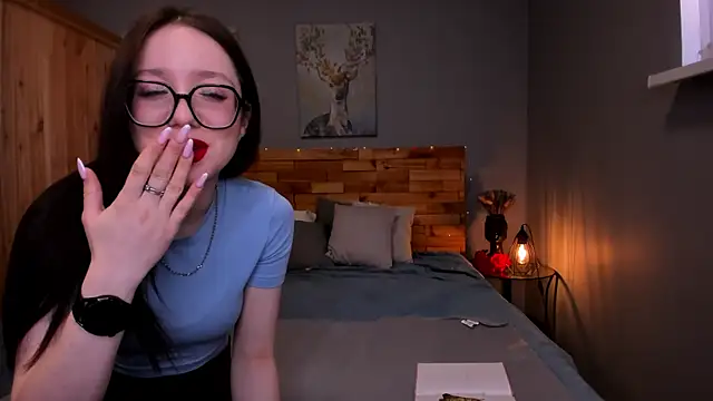 Alikka Shykitty online show from 22, 3, 2025