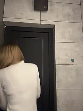 Sweet Pussy2024 online show from 11, 2, 2025