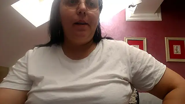 Wetandnaughtyxx online show from 16, 6, 2026