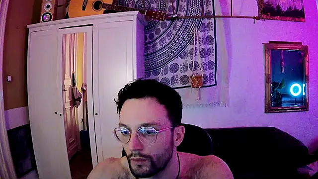 Snapshot of Kleinerabstecher chatting on 2, 2, 2025 Kleinerabstecher online show from 2, 2, 2025