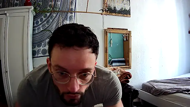 Snapshot of Kleinerabstecher chatting on 2, 3, 2025 Kleinerabstecher online show from 2, 3, 2025