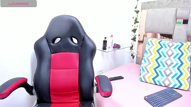 Simonetha lara online show from 31, 1, 2025