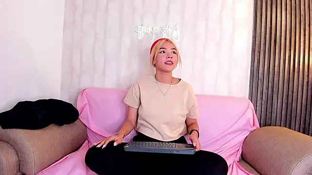 asami kimi online show from 3, 2, 2025