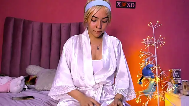 asami kimi online show from 13, 2, 2025