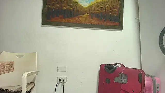 Alaiapink online show from 2, 10, 2025