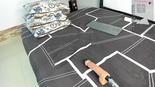 AlexxaSmall online show from 29, 10, 2025