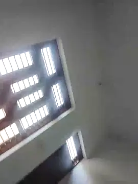 xmanrawan2 online show from 11, 2, 2025