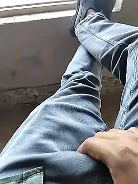 xmanrawan2 online show from 15, 2, 2025