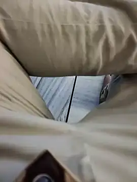 xmanrawan2 online show from 19, 2, 2025