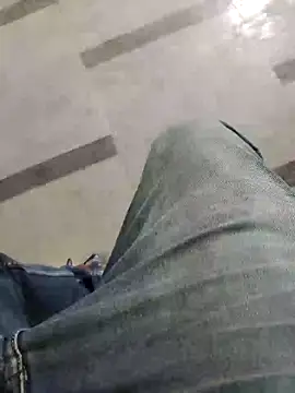 xmanrawan2 online show from 22, 2, 2025