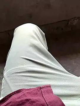 xmanrawan2 online show from 11, 3, 2025