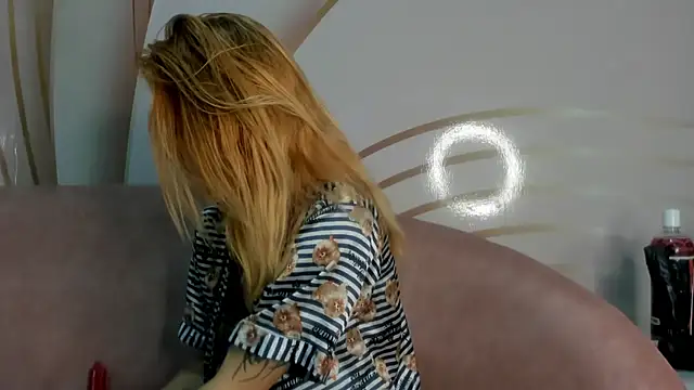 zoe taylorr1 online show from 15, 2, 2025