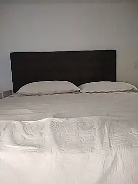 sofiaxox online show from 10, 6, 2026