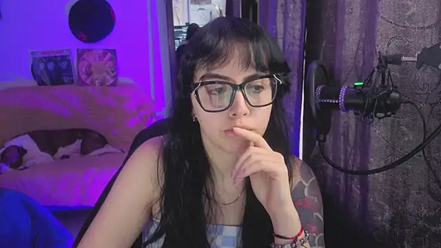 Hela v online show from 17, 7, 2026