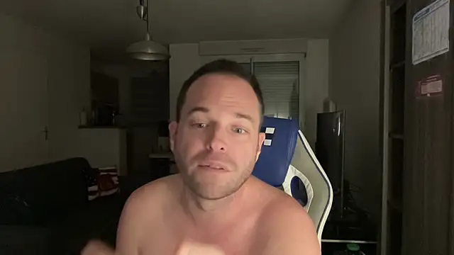 Funnyjul31 online show from 9, 3, 2025