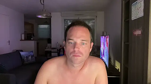 Funnyjul31 online show from 17, 9, 2025