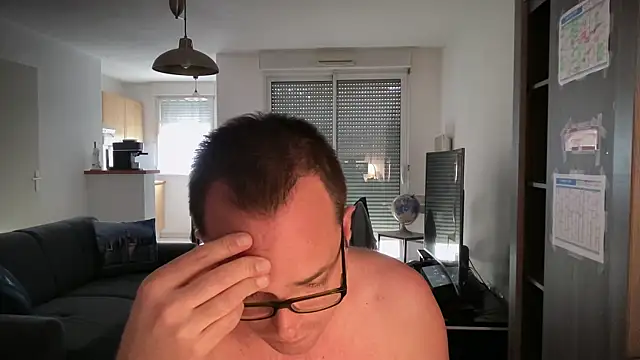 Funnyjul31 online show from 25, 10, 2025